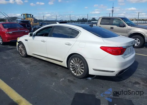 2015 Kia K900 Luxury z USA, uszkodzony, nr VIN KNALW4D46F6018019